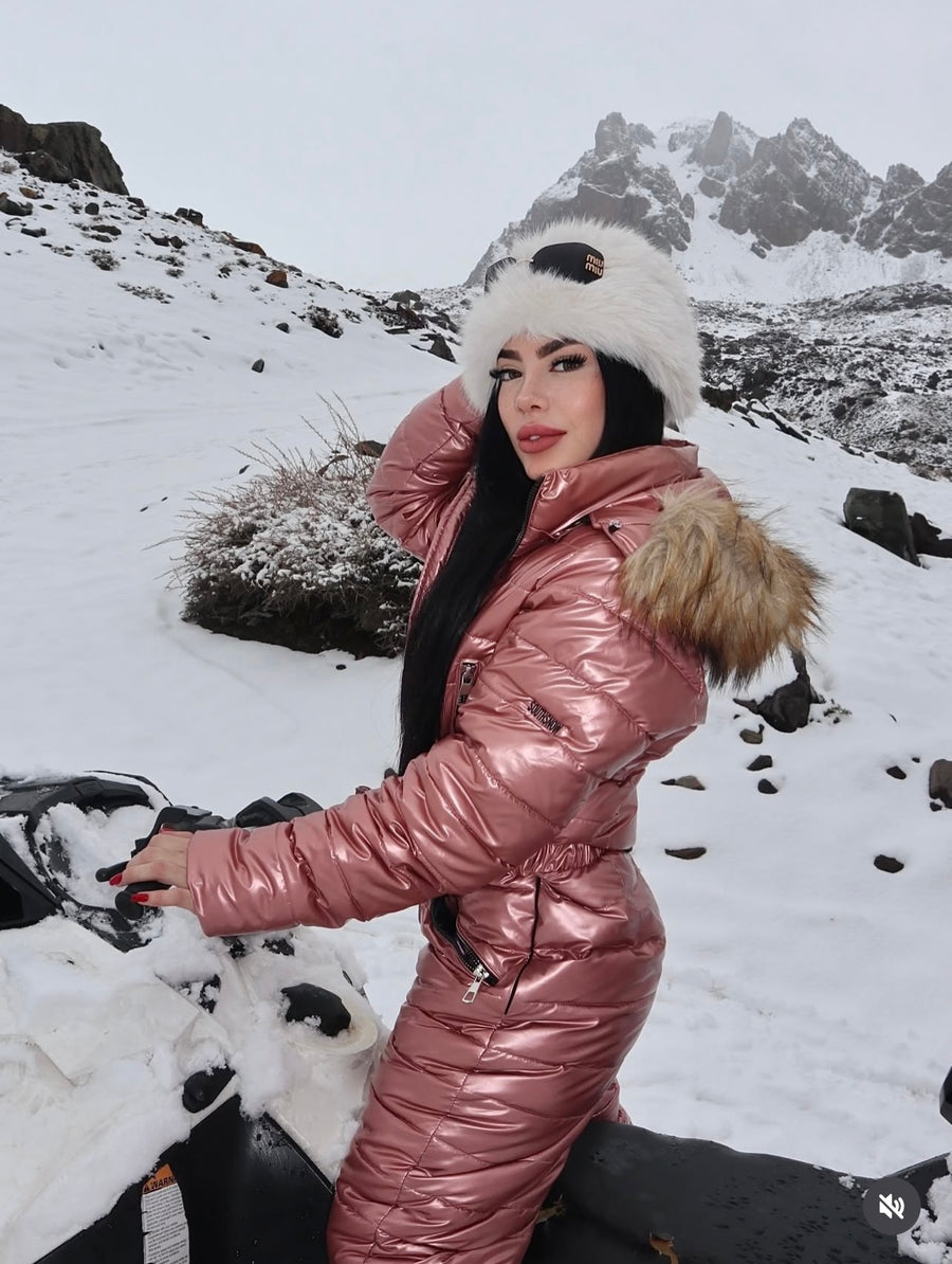 A neve é incrível. A roupa errada, não.